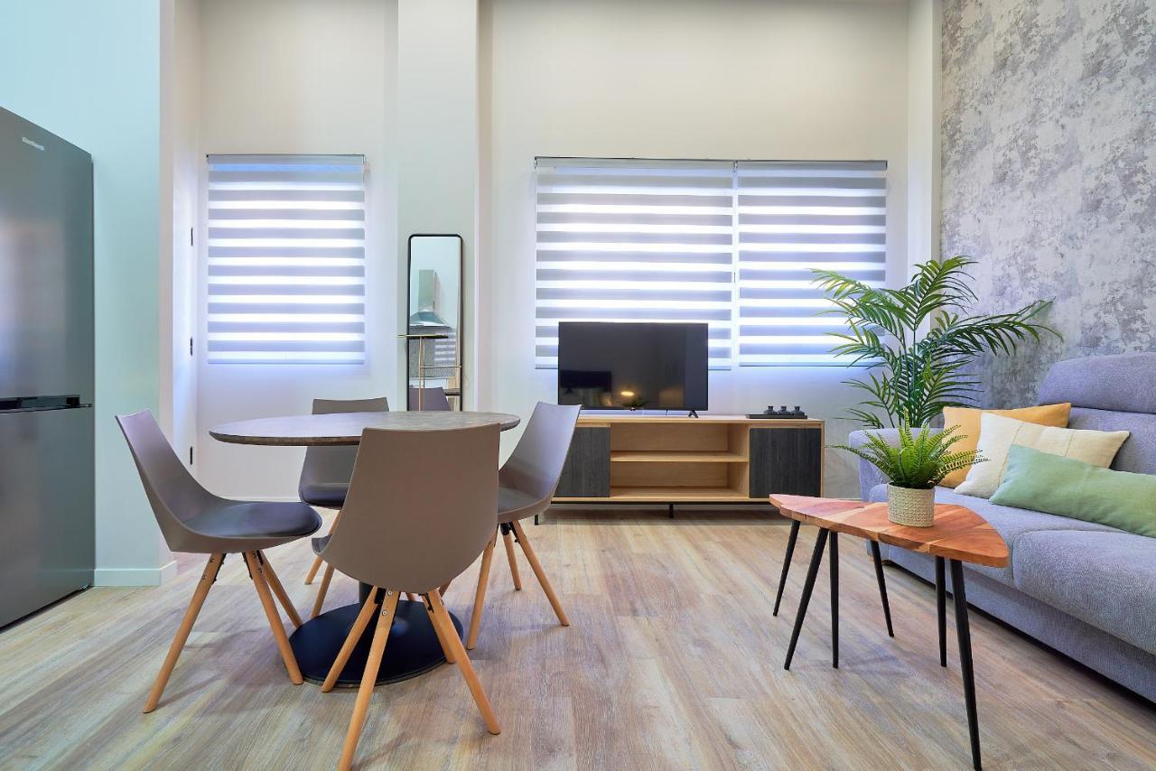 Del Parque Flats Estudio Capuchinos Malaga Luaran gambar