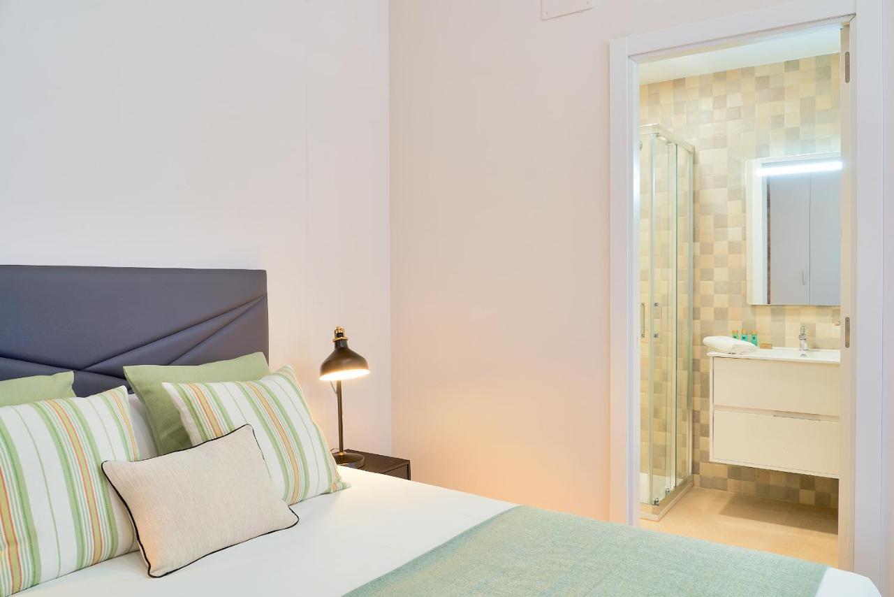 Del Parque Flats Estudio Capuchinos Malaga Luaran gambar
