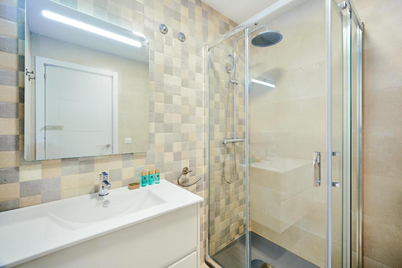 Del Parque Flats Estudio Capuchinos Malaga Luaran gambar