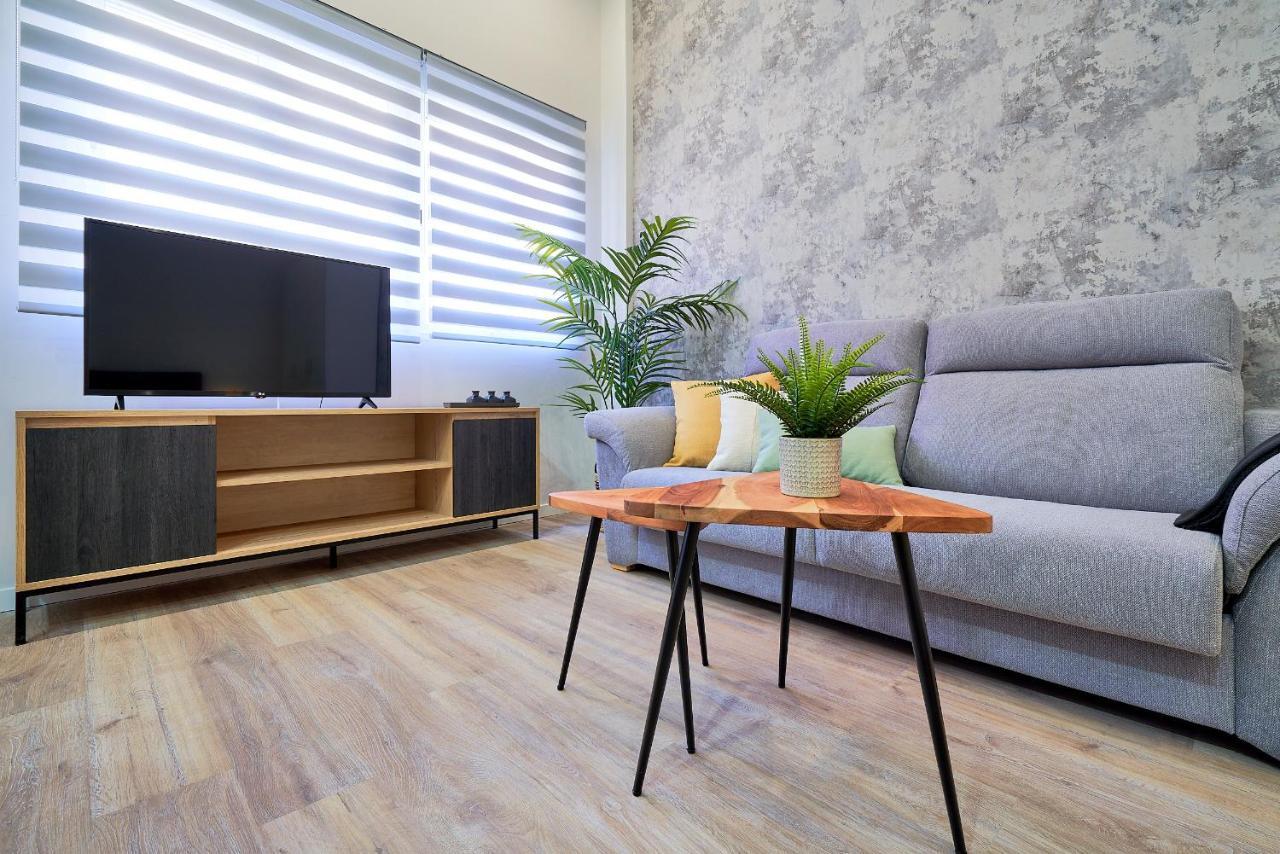 Del Parque Flats Estudio Capuchinos Malaga Luaran gambar