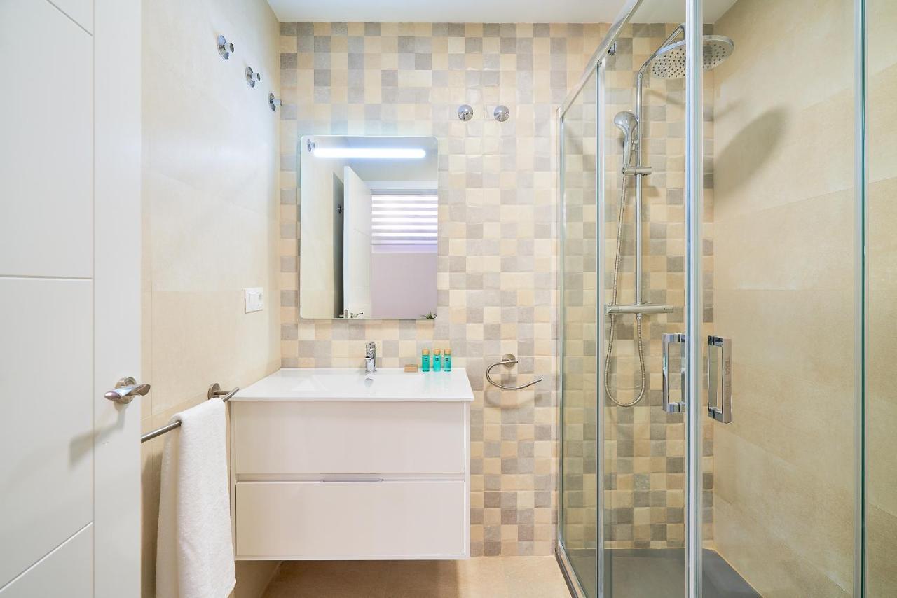 Del Parque Flats Estudio Capuchinos Malaga Luaran gambar